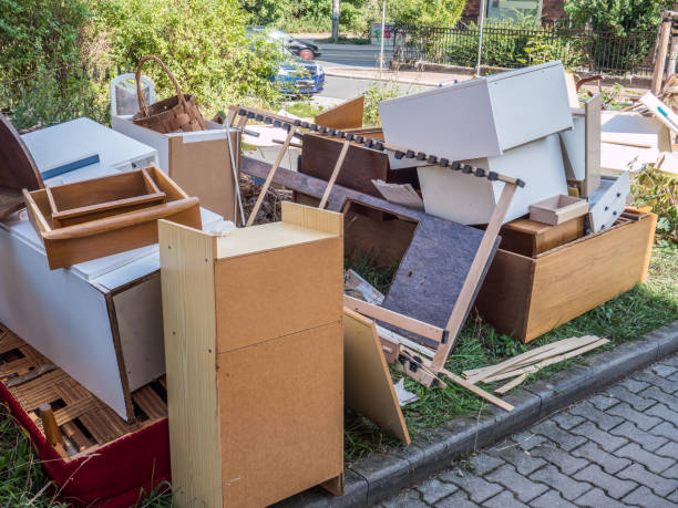 Best Estate Cleanout Services  in Elk Plain, WA